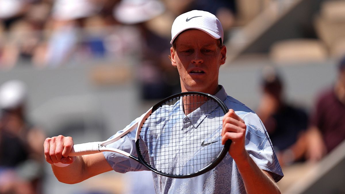 Roland Garros, problemi fisici per Sinner © italyphotopress