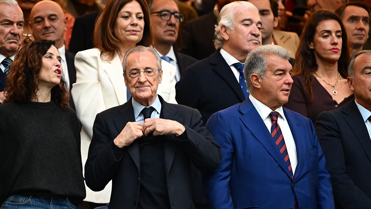 Perez e Laporta © italyphotopress