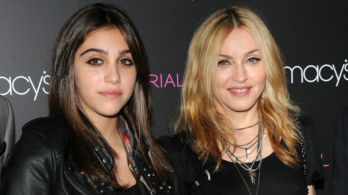  Madonna e la figlia Lourdes Maria © Da Afp