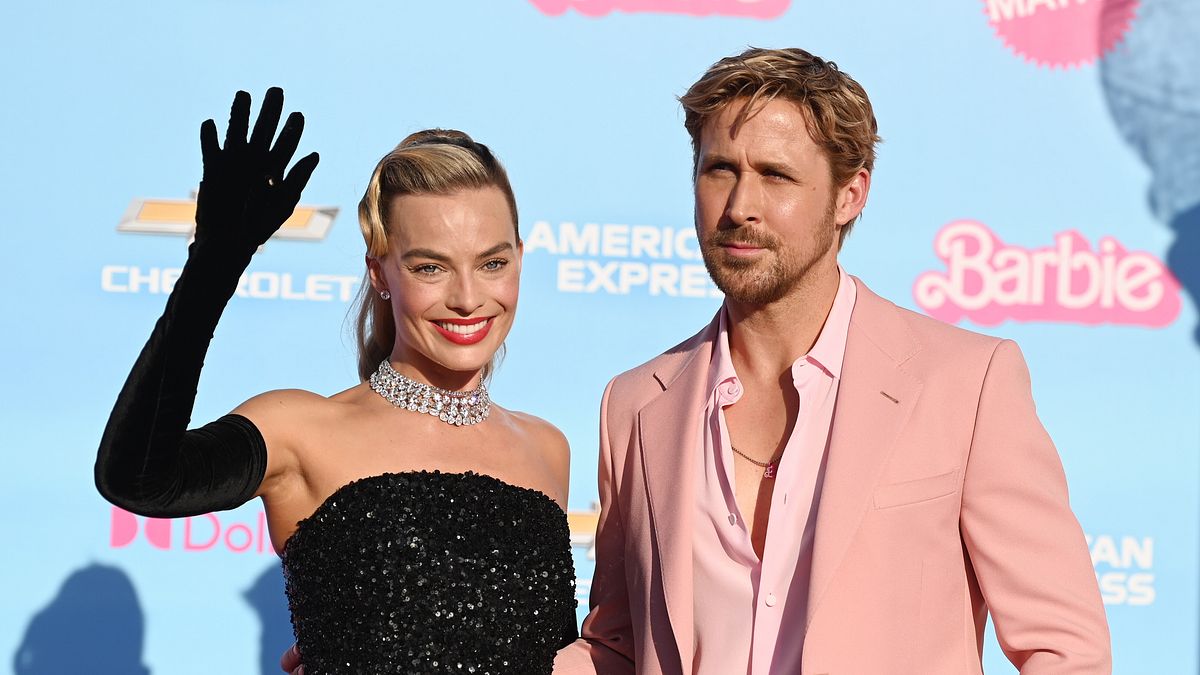 Margot Robbie e Ryan Gosling alla presentazione di "Barbie" a Los Angeles © IPA