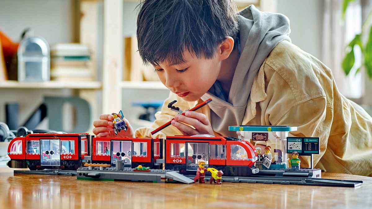  © ©2026 The LEGO Group