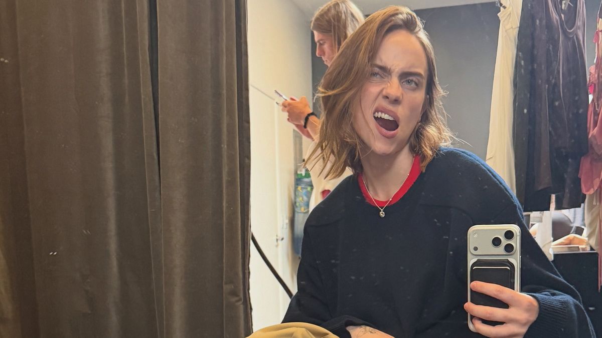 Il nuovo taglio di capelli di Billie Eilish © Instagram