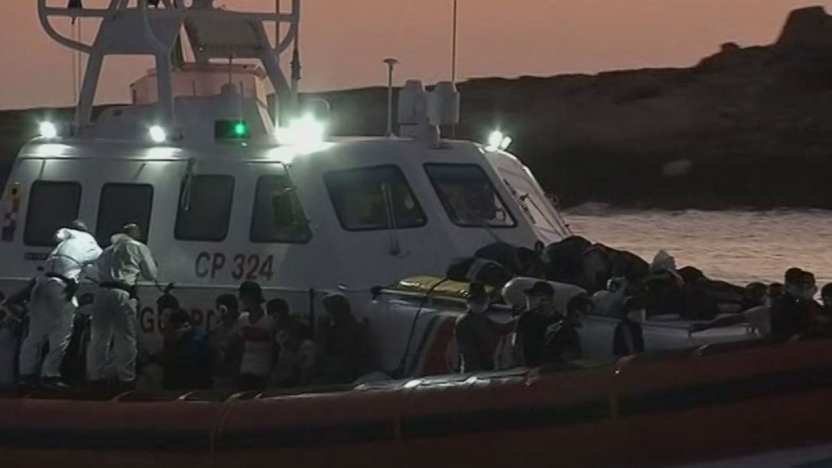 19.50 MIGRANTI SRV 