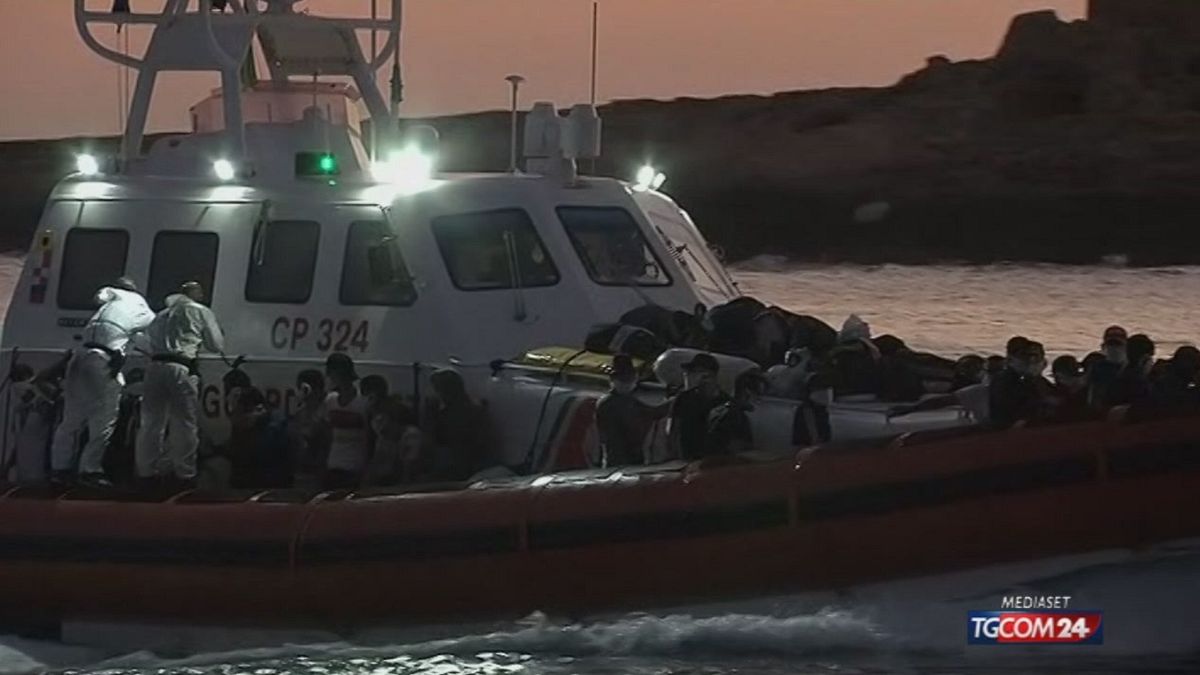 19.50 MIGRANTI SRV 