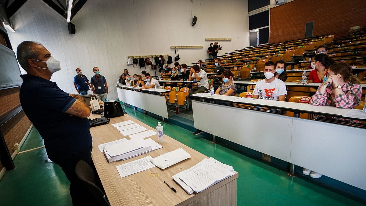  Al via il test d'ingresso per Medicina. Attesi oltre 66mila ragazzi © Ansa