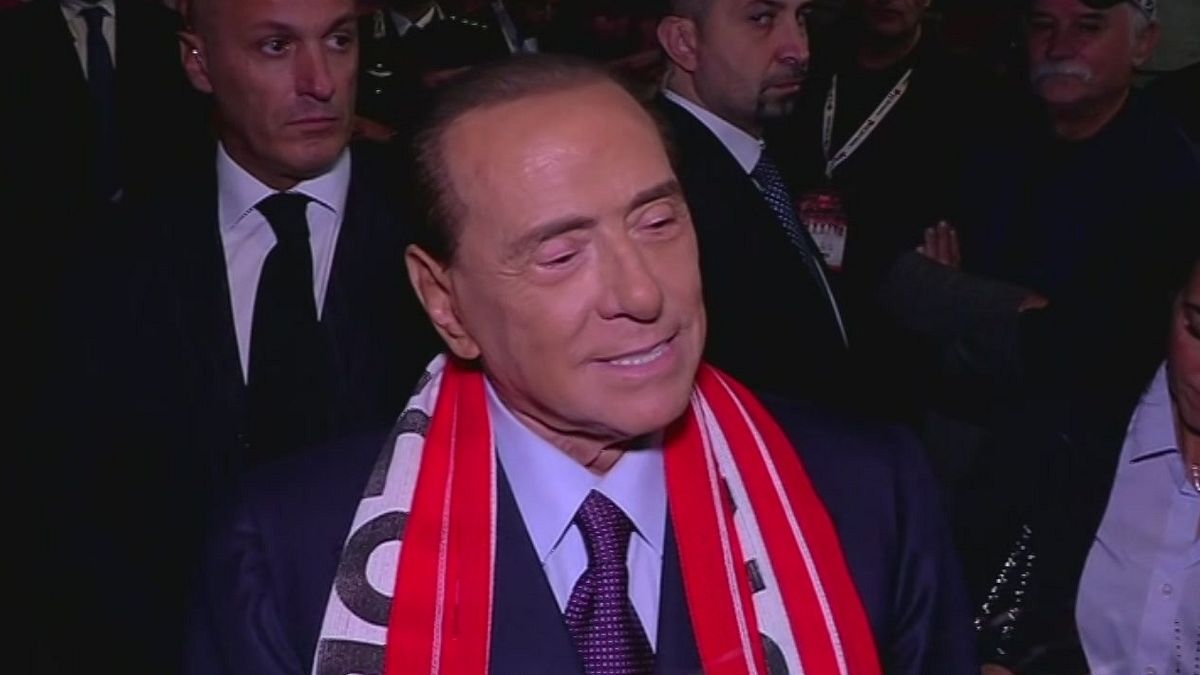 24 DICH BERLUSCONI SU MILAN CORTA 1410 