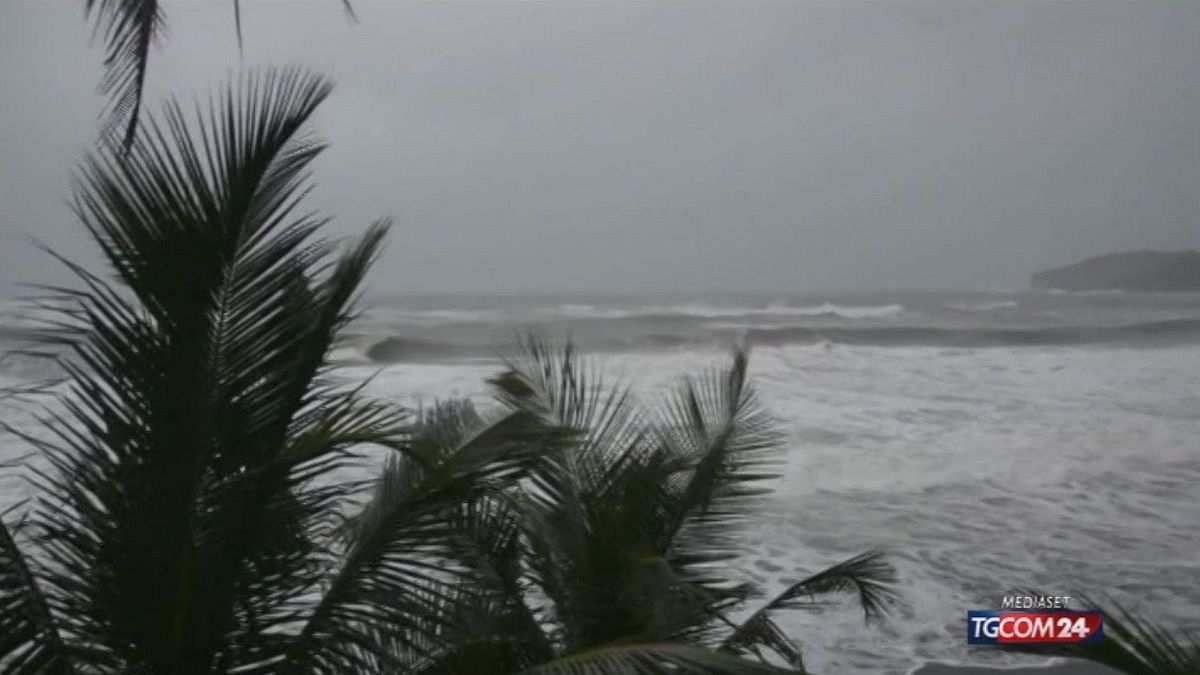 L'uragano Maria spaventa i Caraibi 