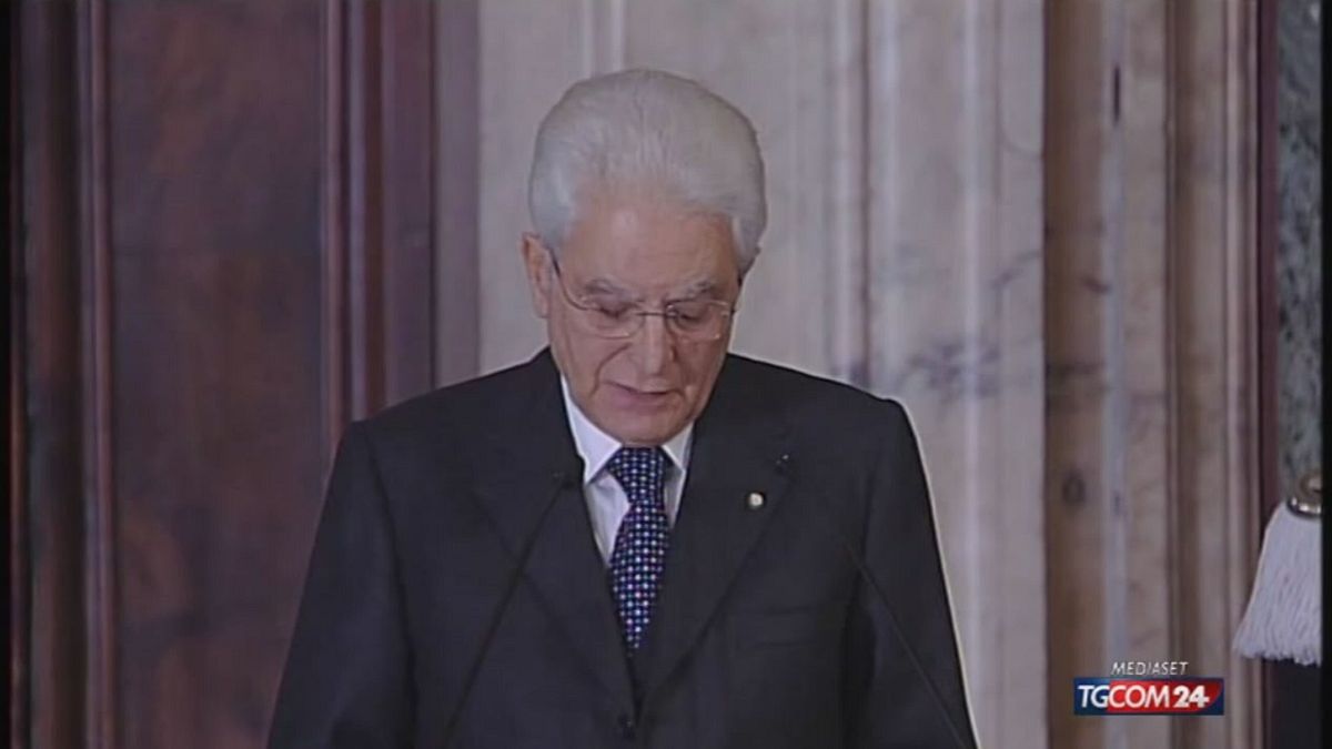 Mattarella parla alle alte cariche dello Stato 