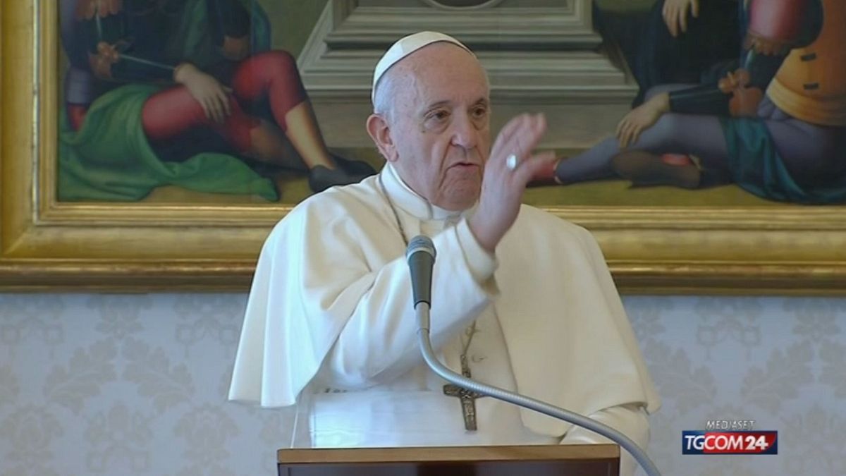 Vaticano, attesa per la preghiera urbi et orbi da San Pietro 