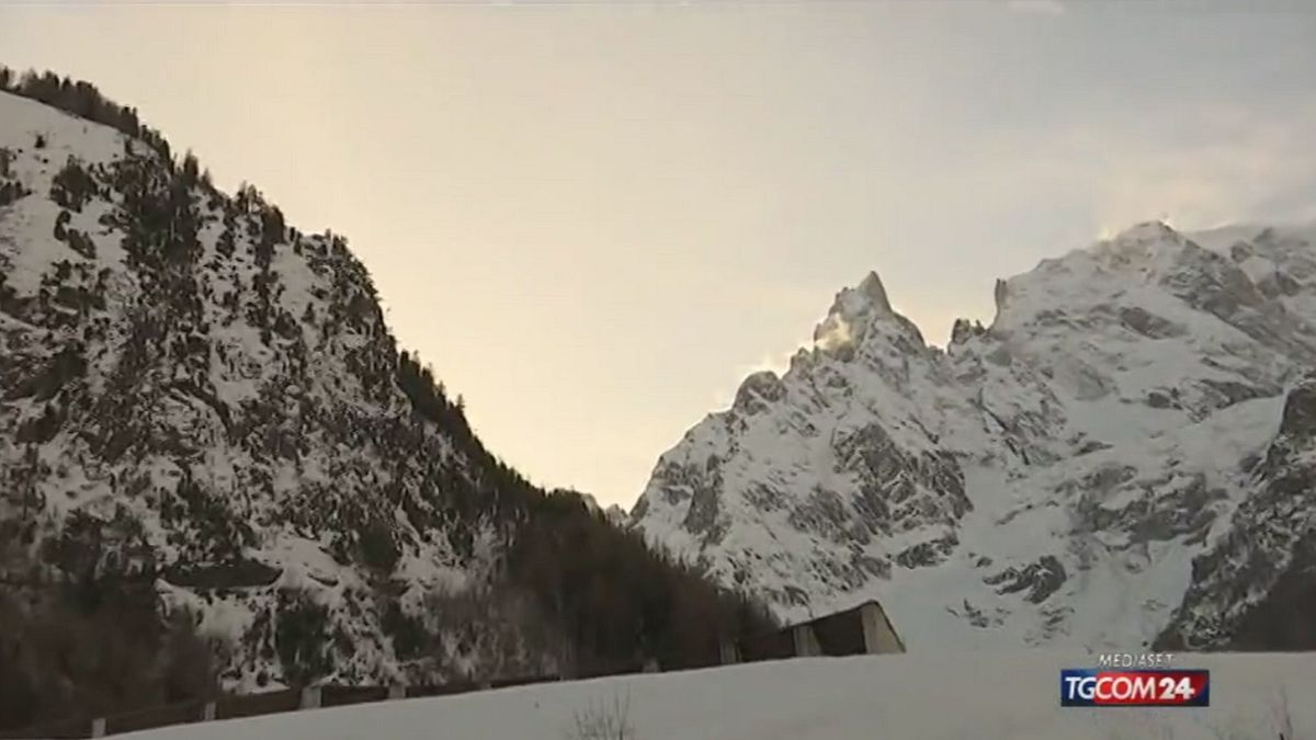 Valanghe in Val d'Aosta, anche un italiano fra le tre vittime 