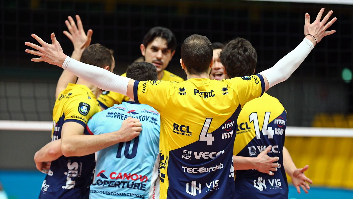 © CEV
