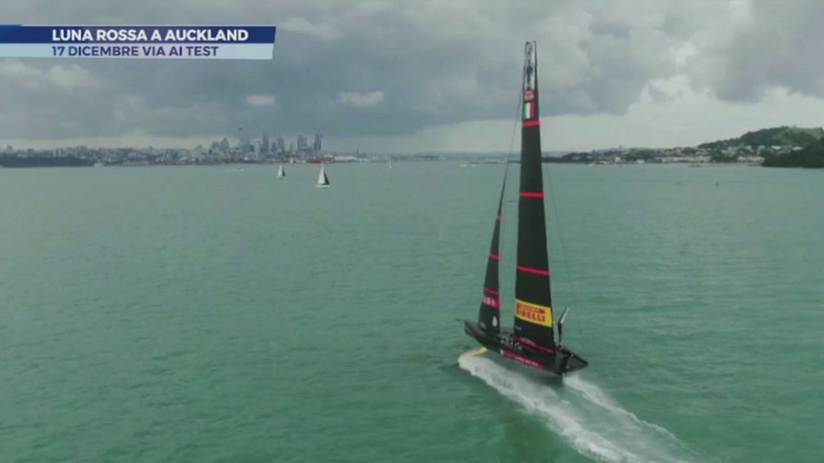 Luna Rossa, tutto pronto per i test 