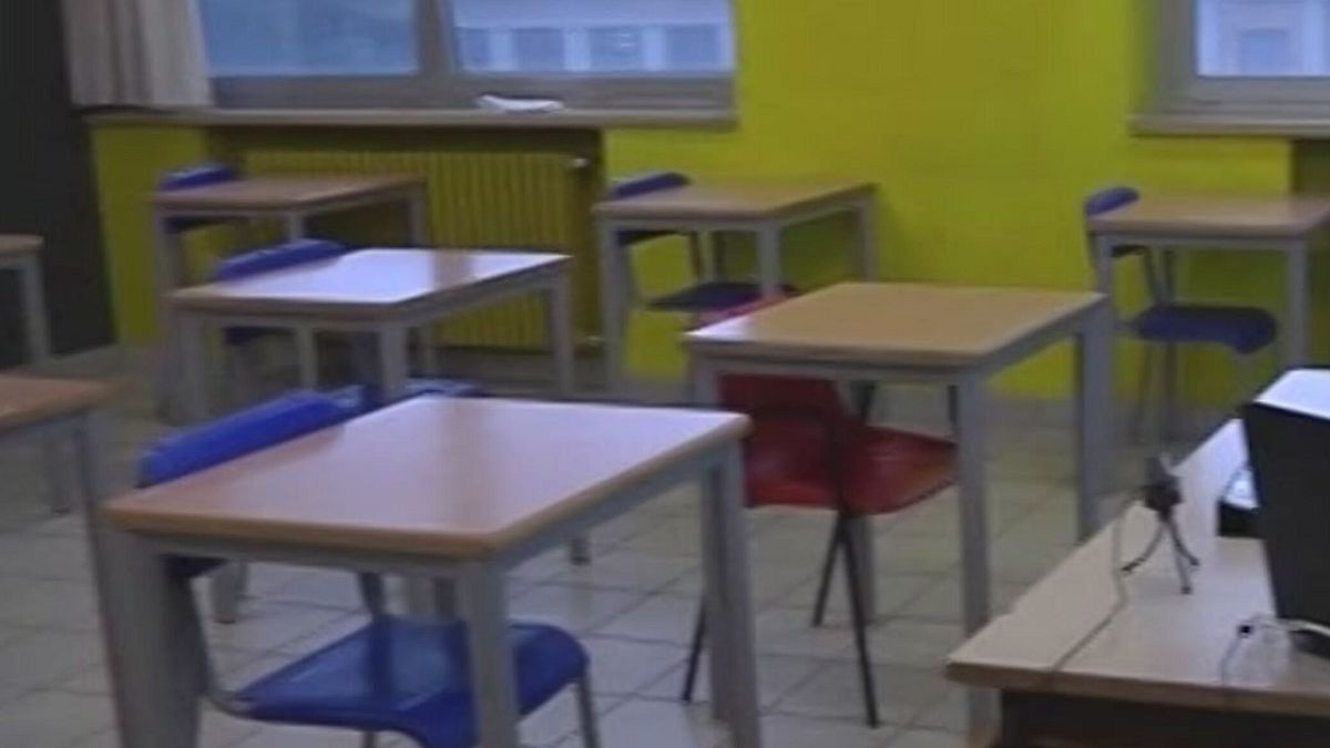 Covid, sos scuole: 6mln di studenti verso Dad 