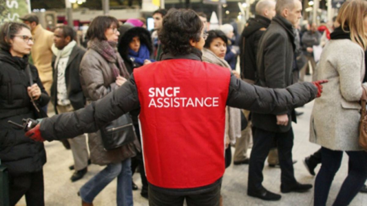  © -afp