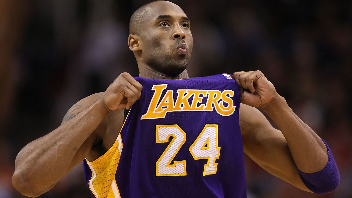 26 gennaio: Kobe Bryant (41 anni), uno dei migliori giocatori dell'NBA, simbolo dei Laker con cui aveva vinto 5 campionati. Con gli Usa due ori olimpici 