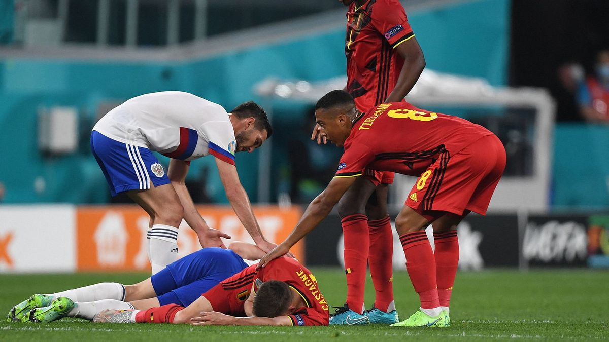  Timothy Castagne infortunato in seguito allo scontro con Daler Kuzyaev © Getty Images