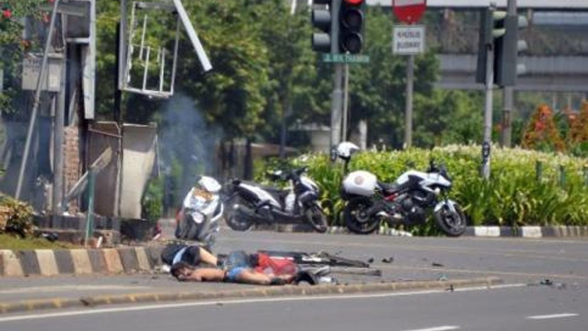 
    © -afp