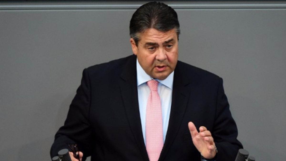 
      Il vicecancelliere Sigmar Gabriel 
    © -afp