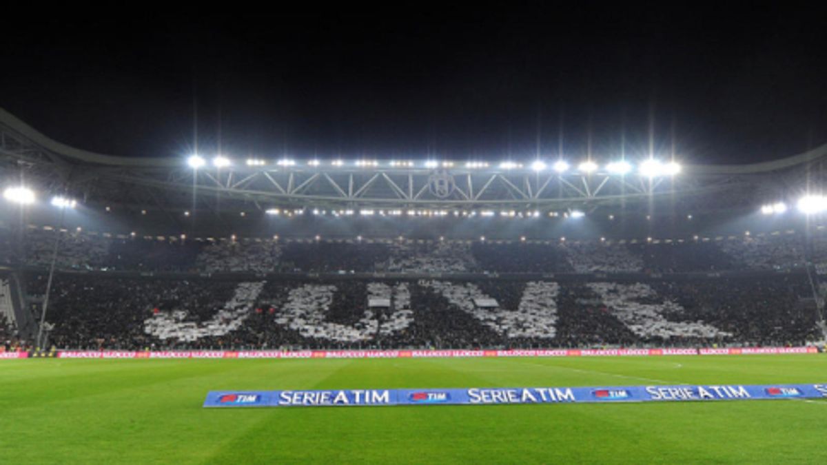 
    © agenzia