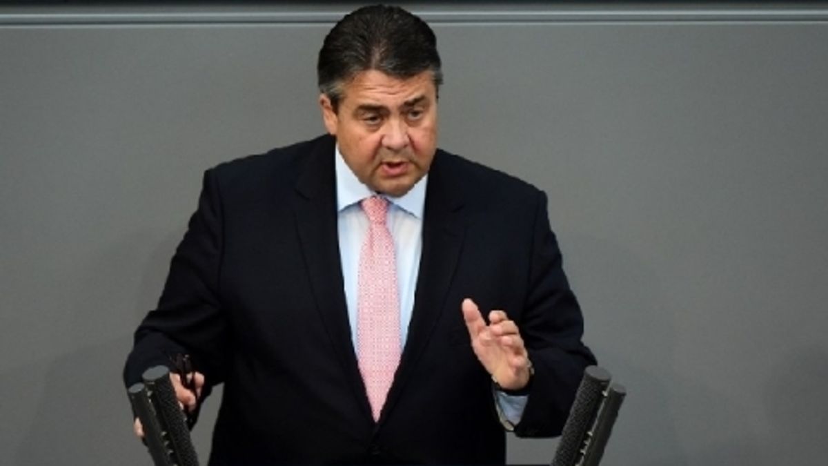 
      Il vicecancelliere Sigmar Gabriel 
    © -afp