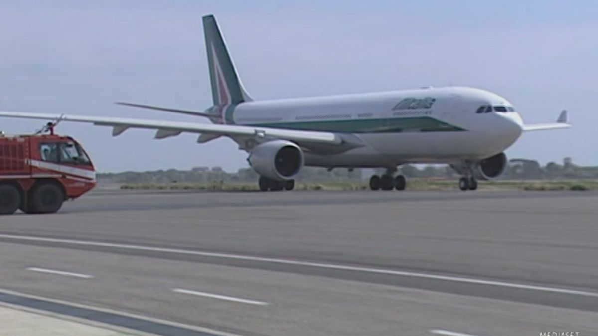 18.30 ALITALIA SRV 