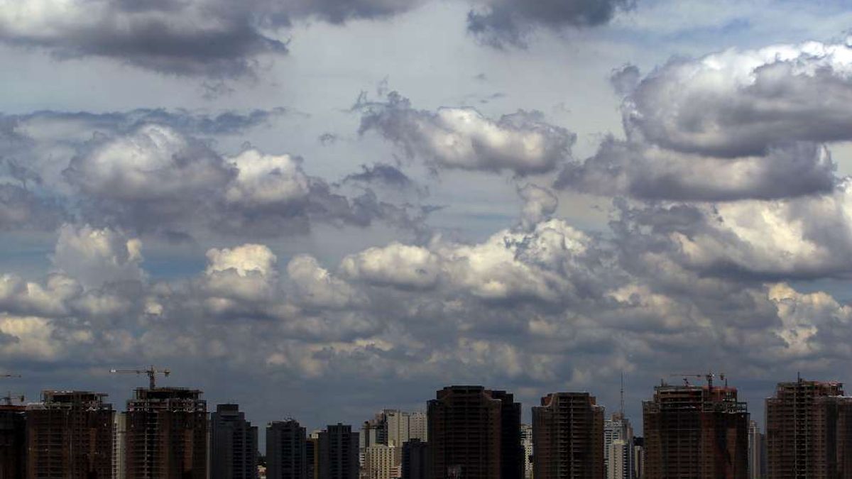  © -afp