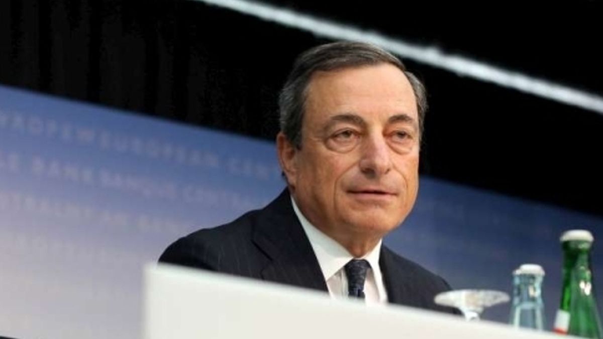  © agenzia