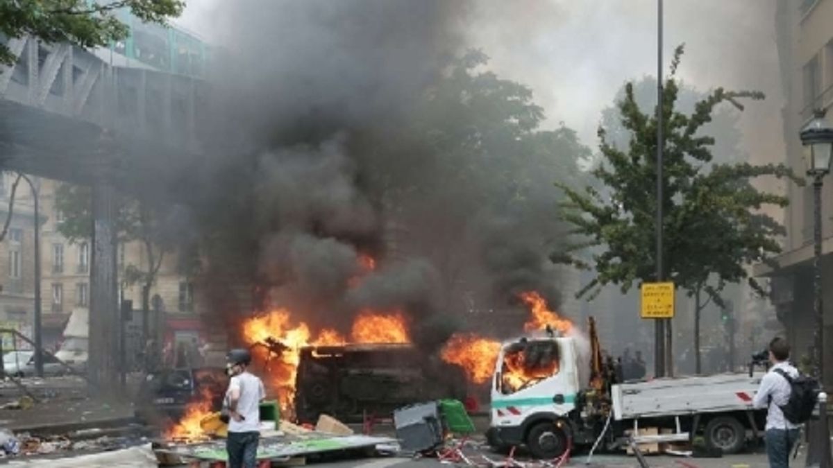  © -afp
