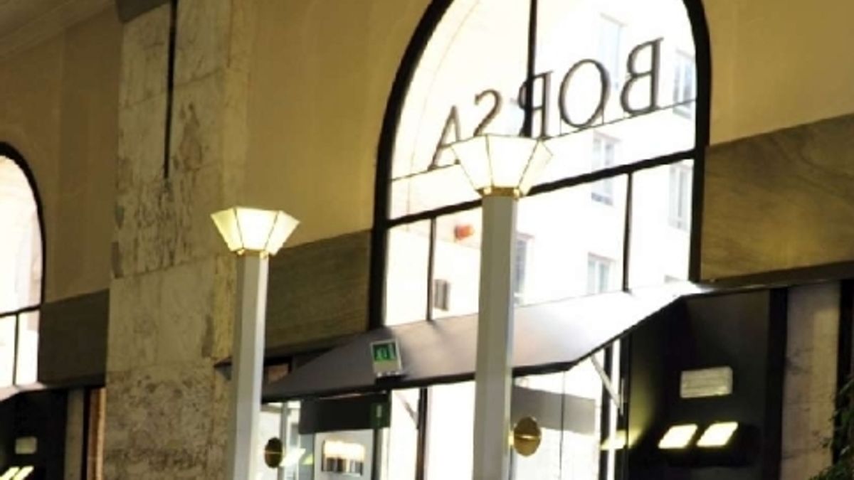  © agenzia