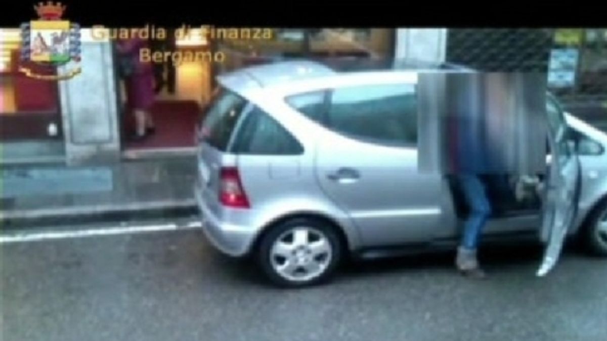  © guardia-di-finanza
