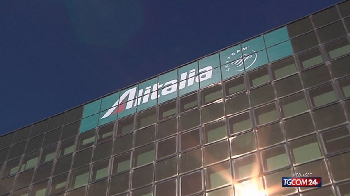 12.00 ALITALIA, UE: DATE 900 MILIONI SRV 