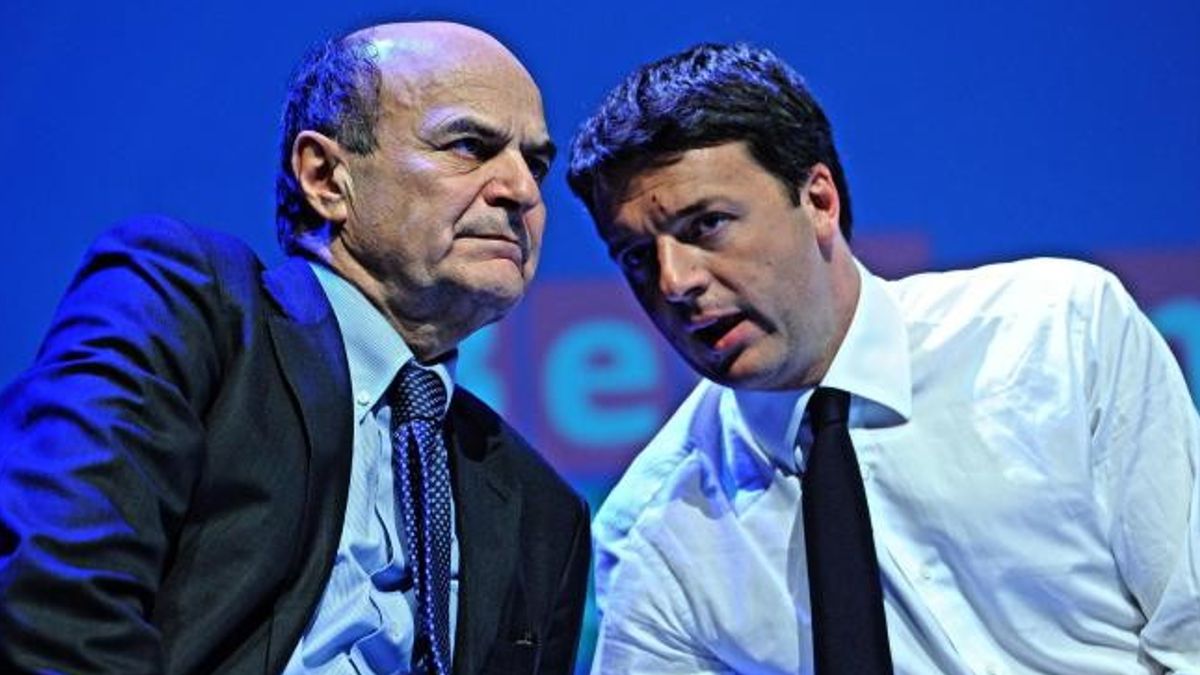 Matteo Renzi con Pier Luigi Bersani © ansa