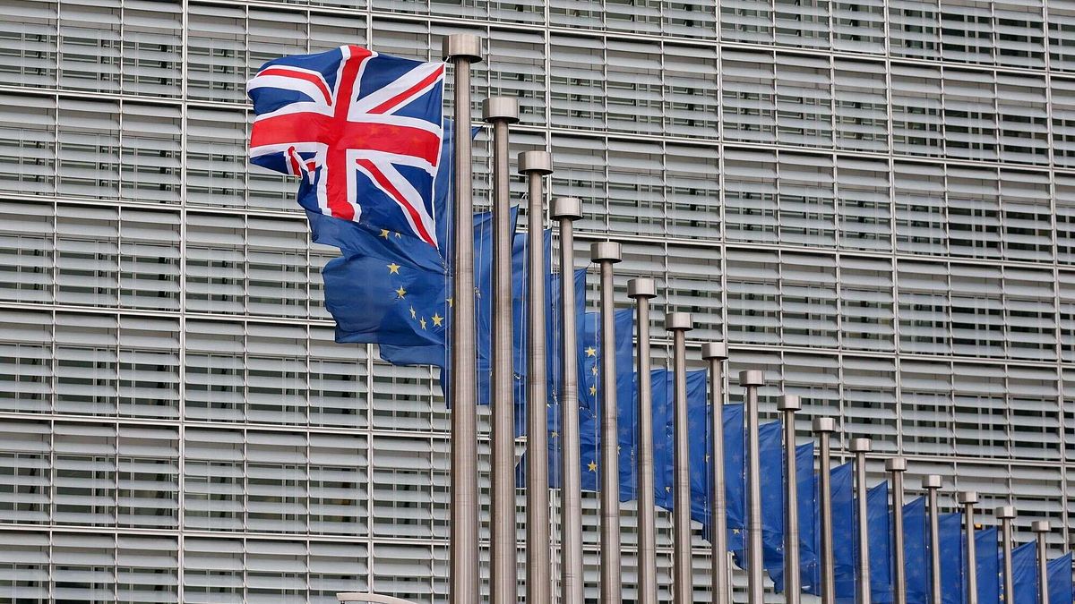 Chiude la classifica la Brexit, ossia l'uscita della Gran Bretagna dall'Unione europea. Tale decisione ha dato il via a una complessa procedura di divorzio, che costringe Londra e Bruxelles a ricostruire un rapporto nuovo dopo un lungo matrimonio. © ansa