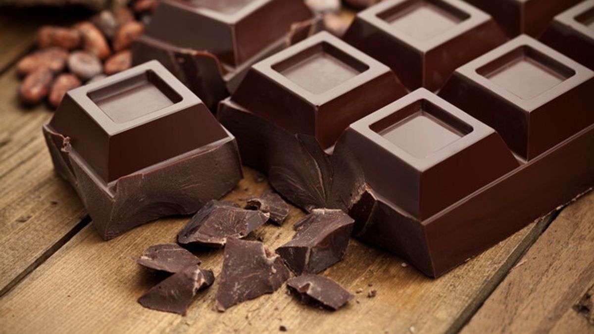 Cacao e cioccolato fondente: importante fonte di tannini, flavonoidi... e felicità © Istockphoto