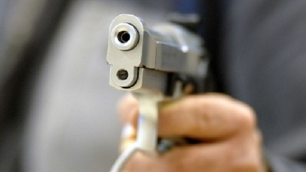 Pistola © Ansa