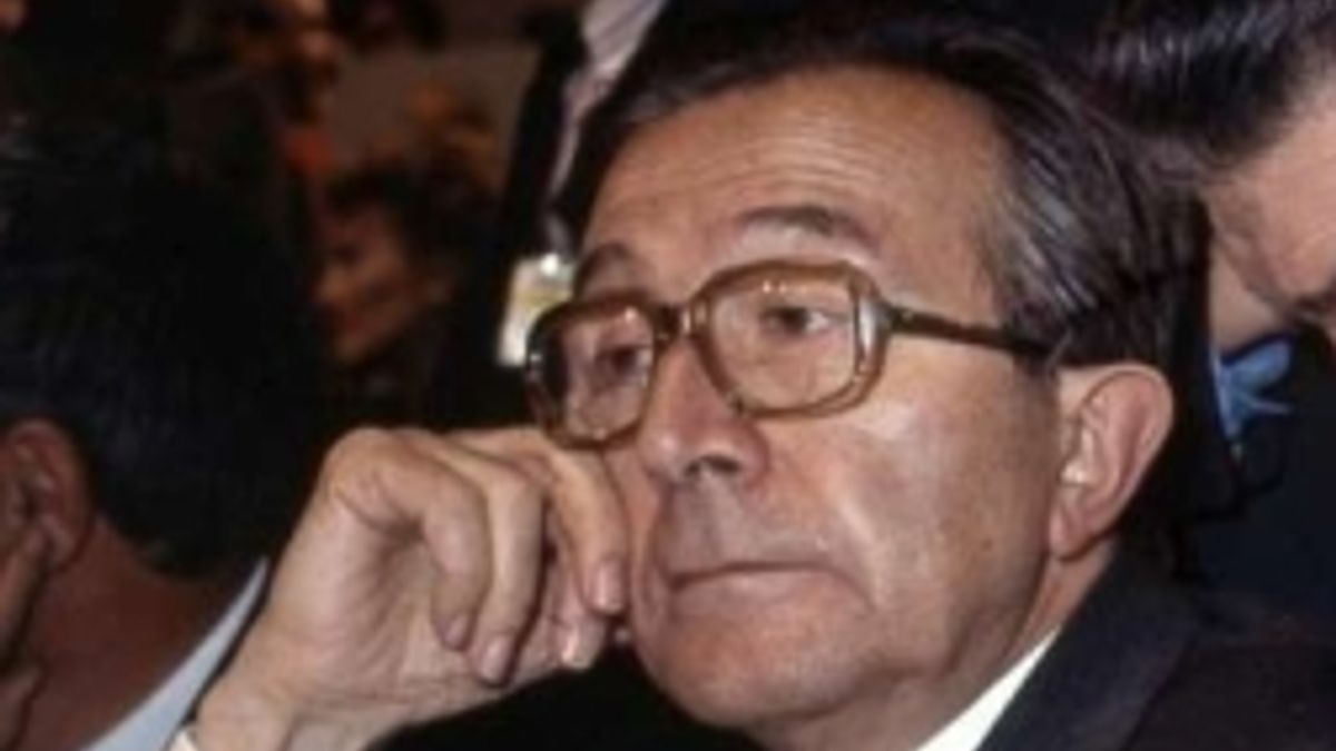  © Ansa
