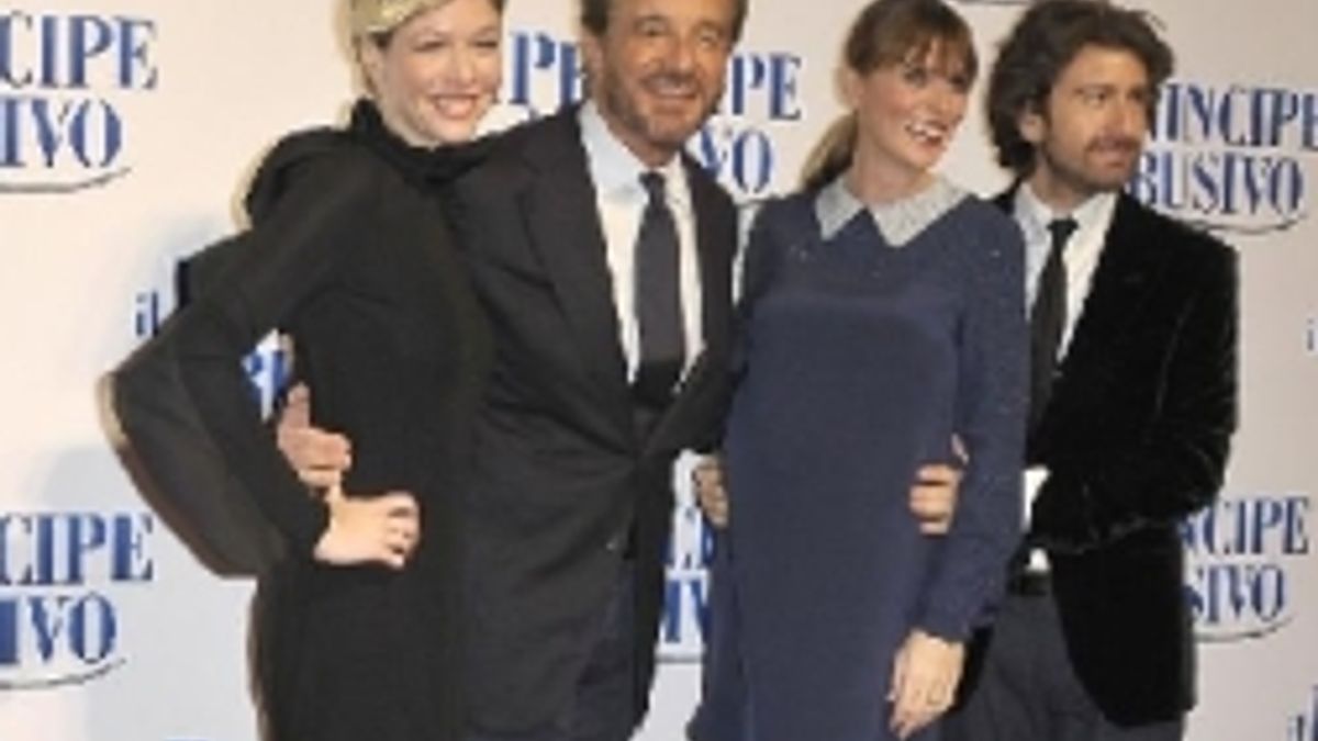 Sarah Felberbaum, Christian De Sica, Serena Autieri e Alessandro Siani © LaPresse