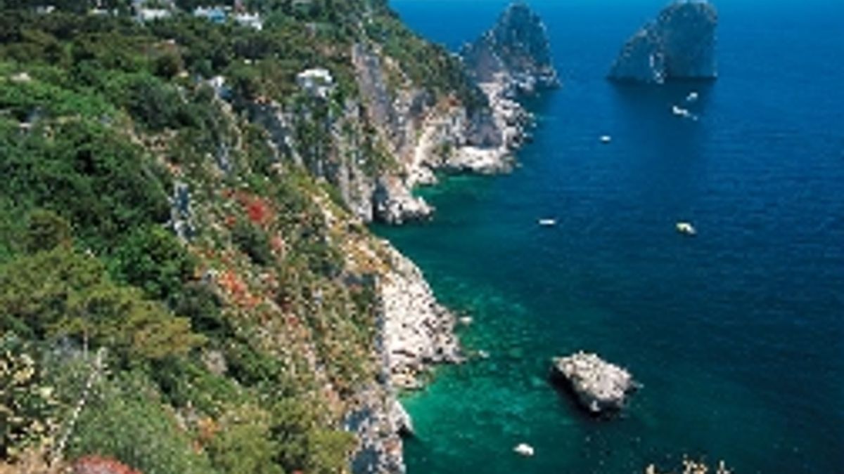  © Azienda promozione turistica