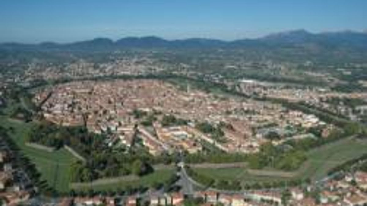  © Agenzia del Turismo