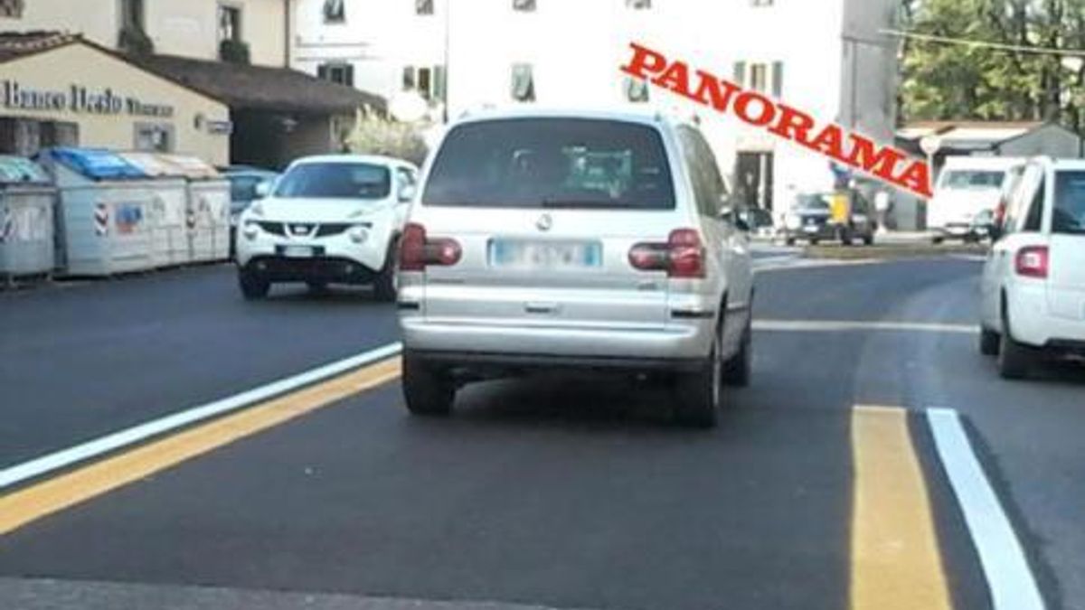  © Panorama