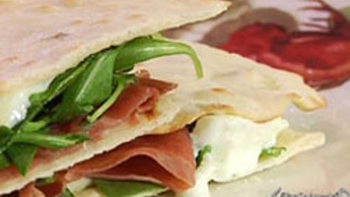 Piadina romagnola © Da video