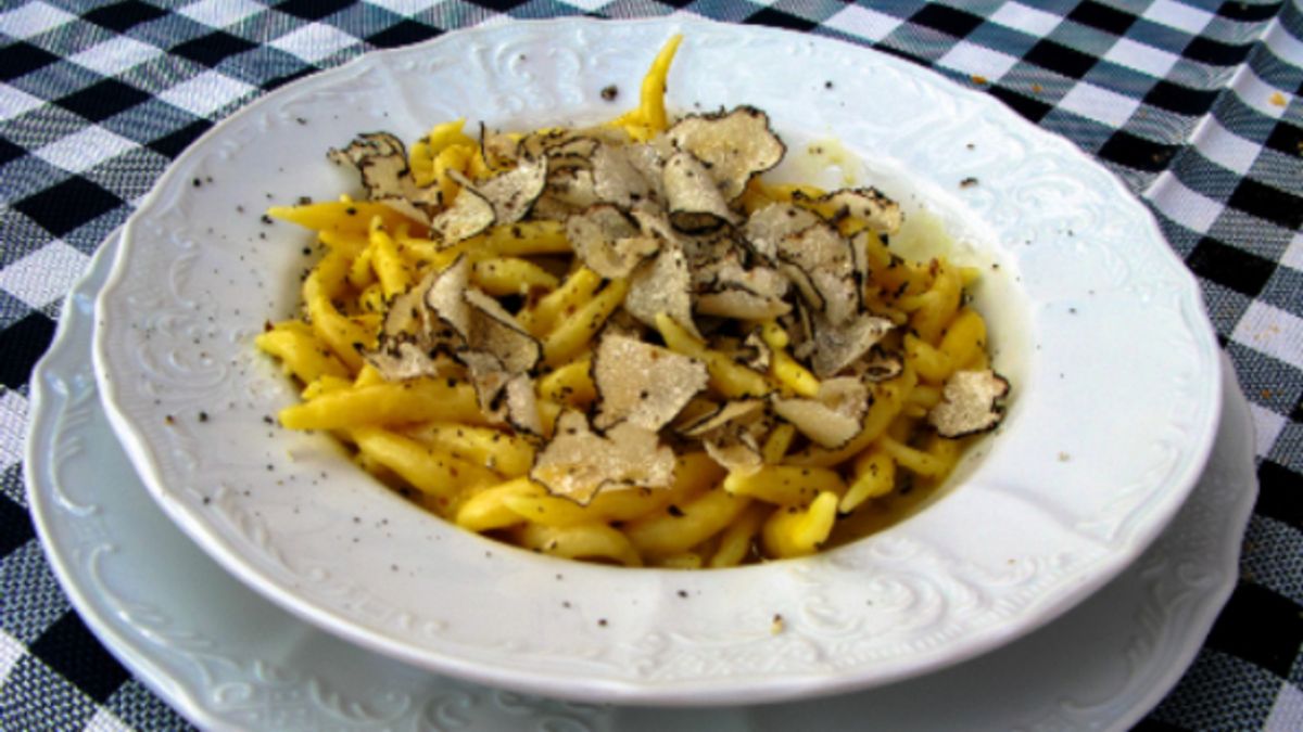 
      Tartufo istriano in tavola
    © ufficio-stampa
