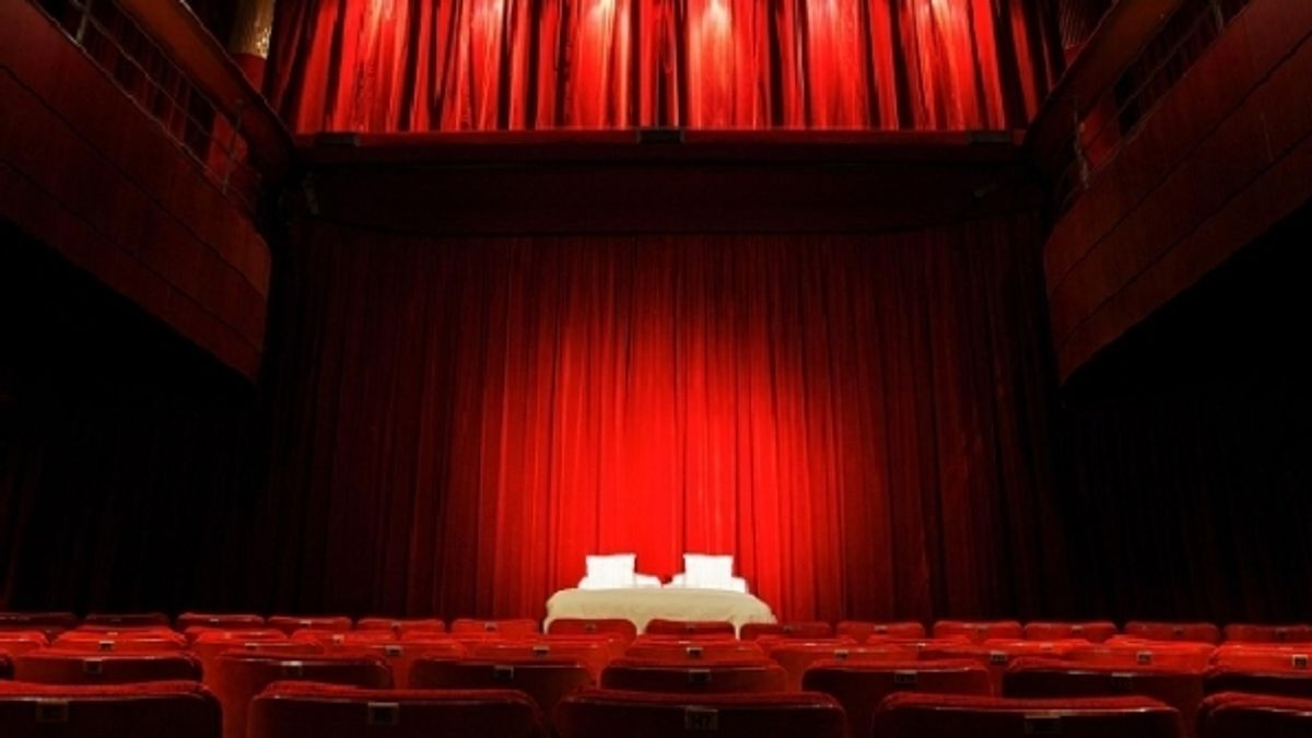 
      <p>Ancora a Parigi: si dorme nel cinema</p>
    © istockphoto