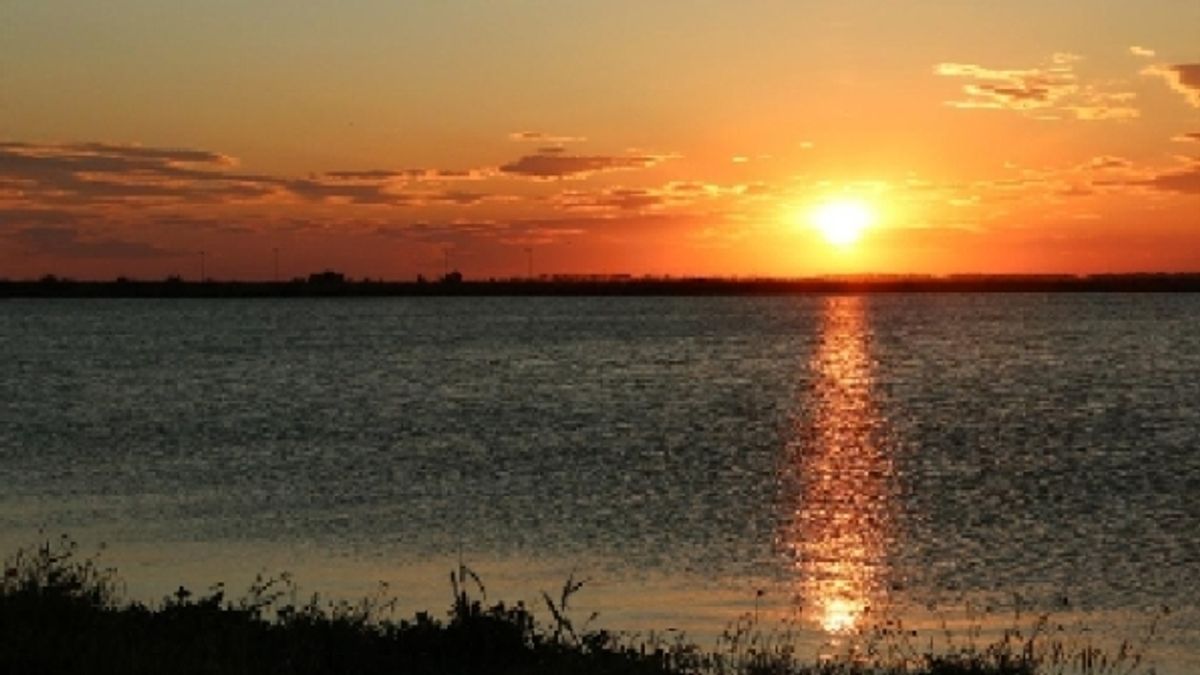 
      
      Tramonto e colori sul Delta del Po 
   
    © ufficio-stampa