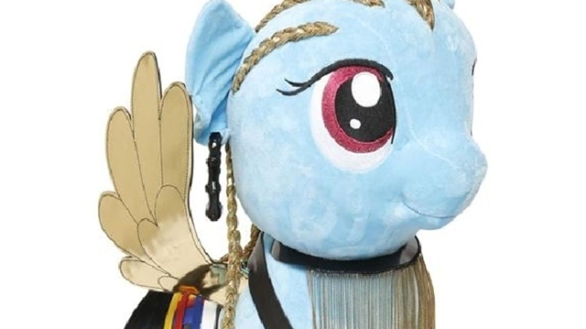 
      Il My Little Pony reinterpretato da Balmain.
    © ufficio-stampa