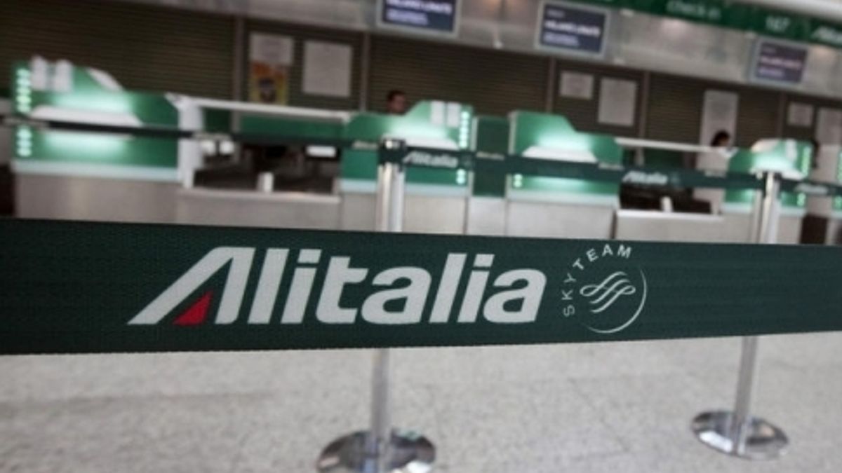  © agenzia