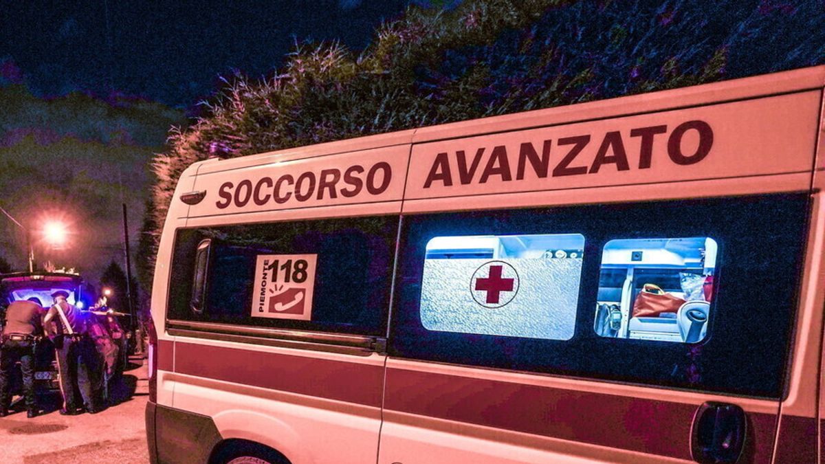  © Ansa