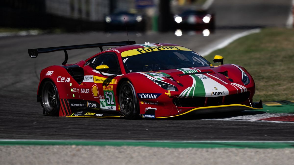  © Ferrari