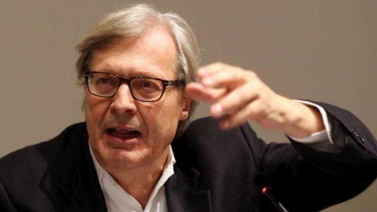 
      Vittorio Sgarbi
    © ansa