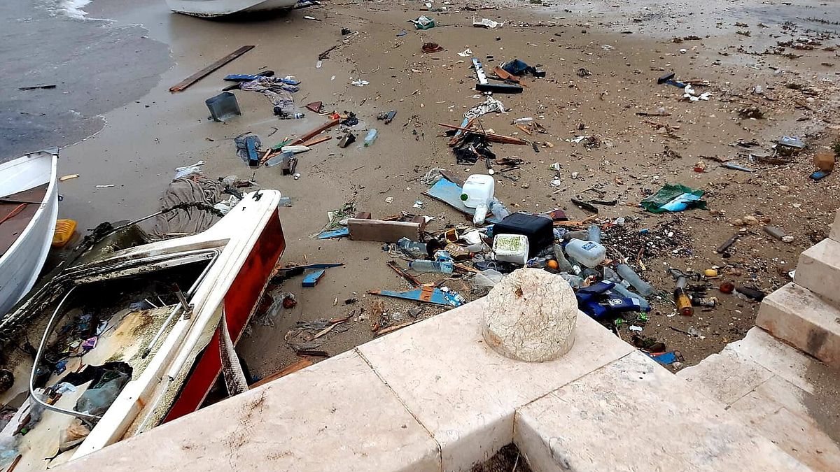  © Facebook / Totò Martello, sindaco di Lampedusa e Linosa